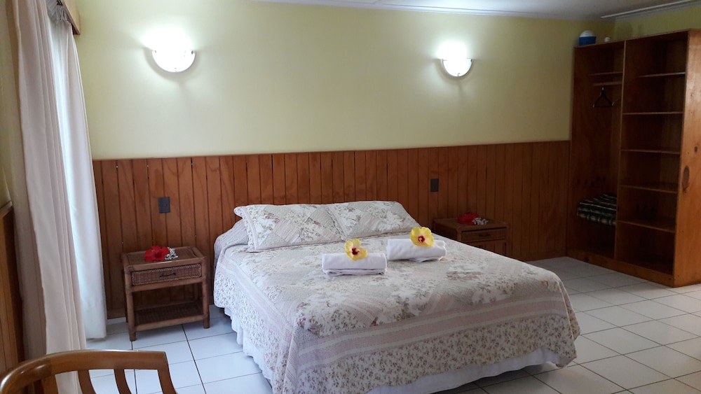 Maru Lodge