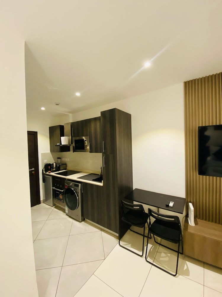 EBS LEGEND ONE BEDROOM DUPLUX embassy