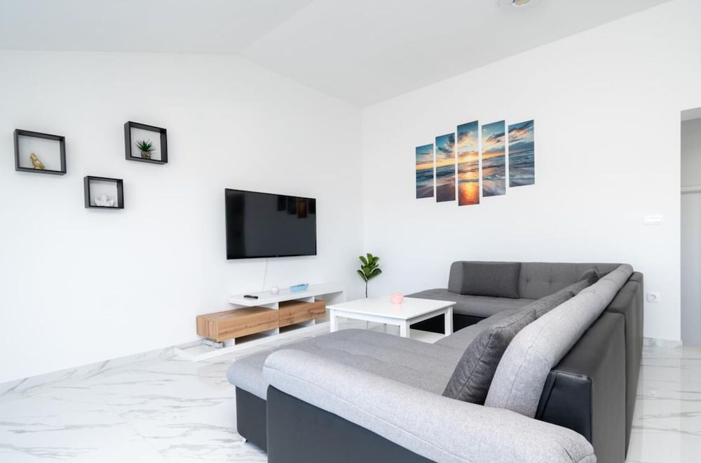 Panoramic View Apartment ILM