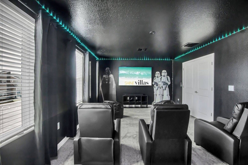 Serenity Lakeview Retreat Stunning Water Views, No Rear Neighbors, Private Pool, Game Room & Star Wars Cinema