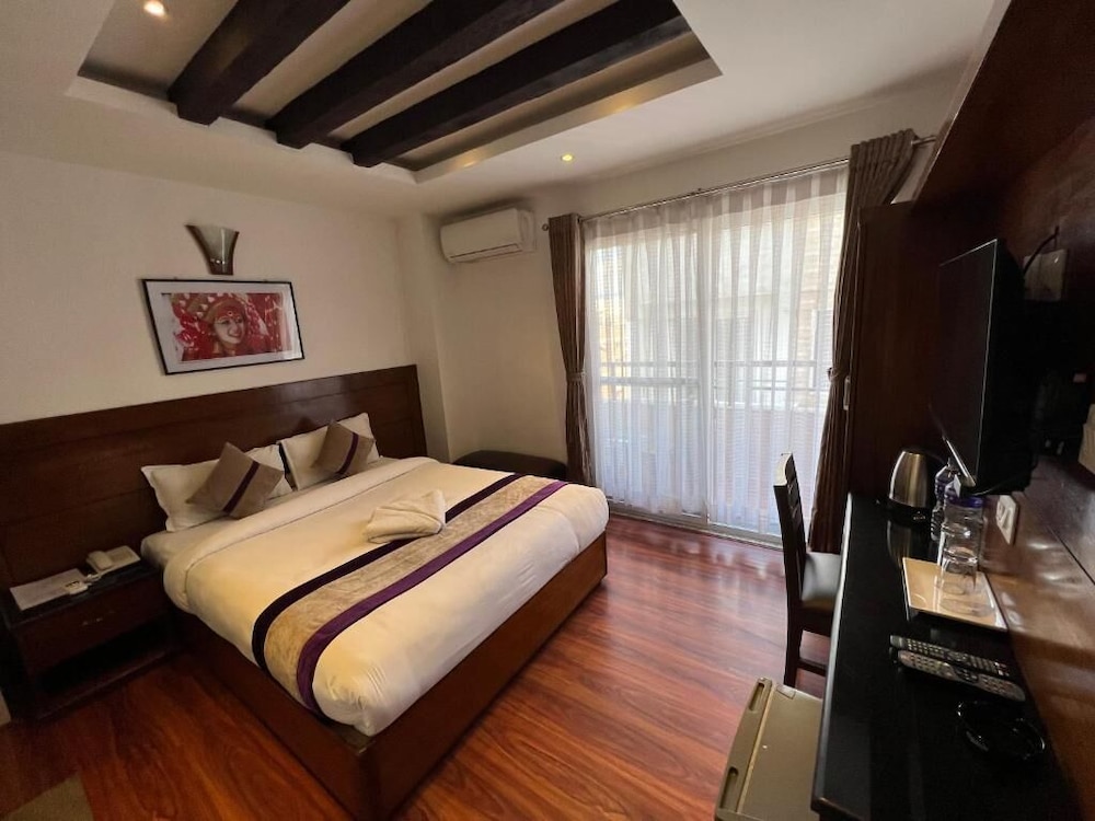 Hotel New Era