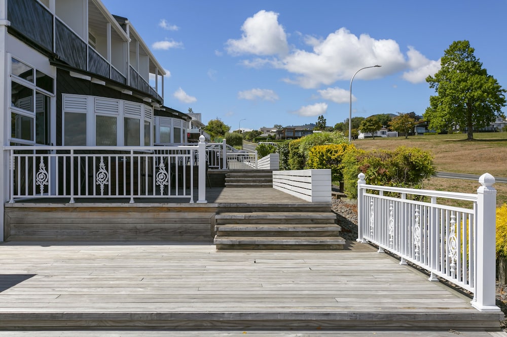 Taupo Thermal Motel & Spa - Adults Only