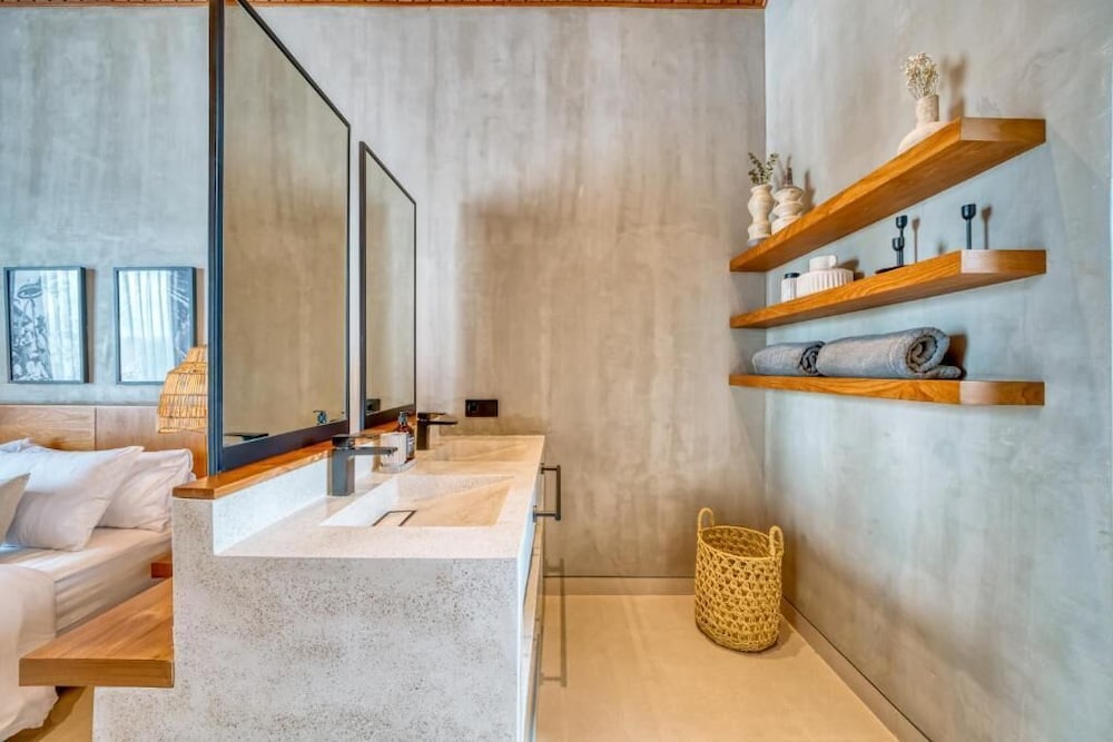 New Luxury Arrecife Villas