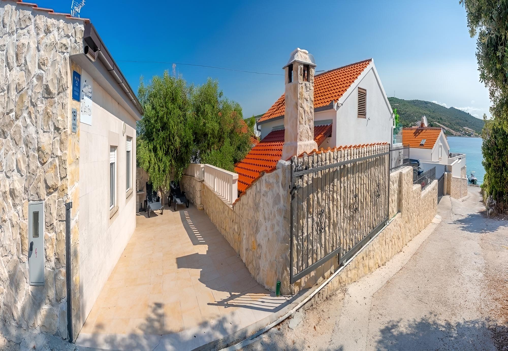 Cosy Home - 50 m From Beach - H