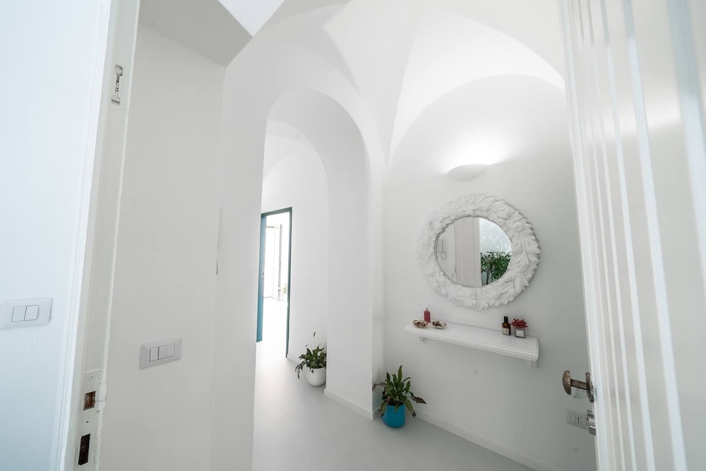 Cocor Capri by Elite Villas