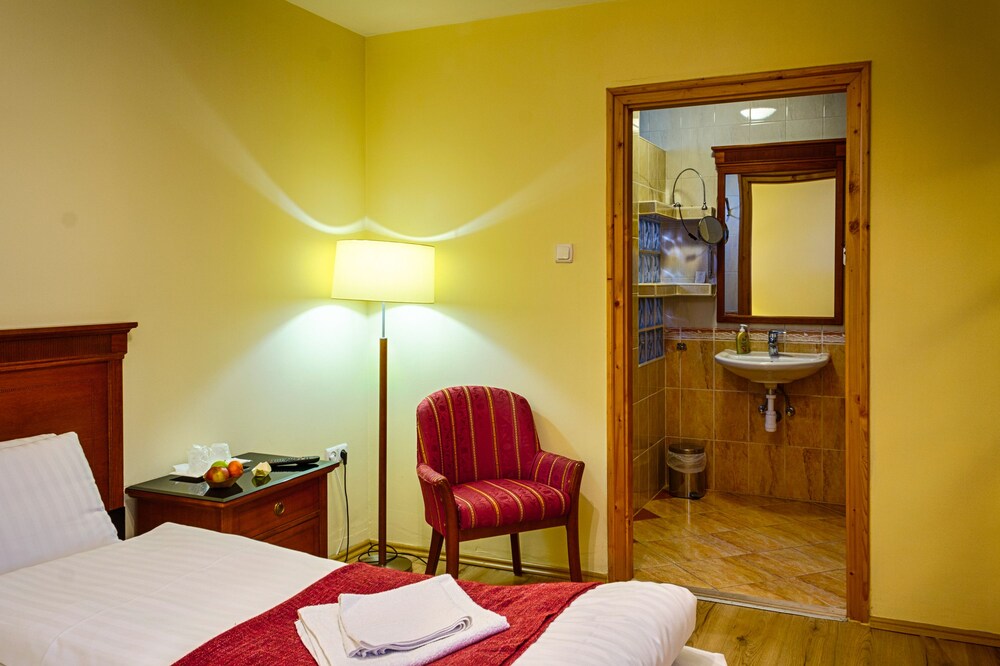 Erdei Guesthouse