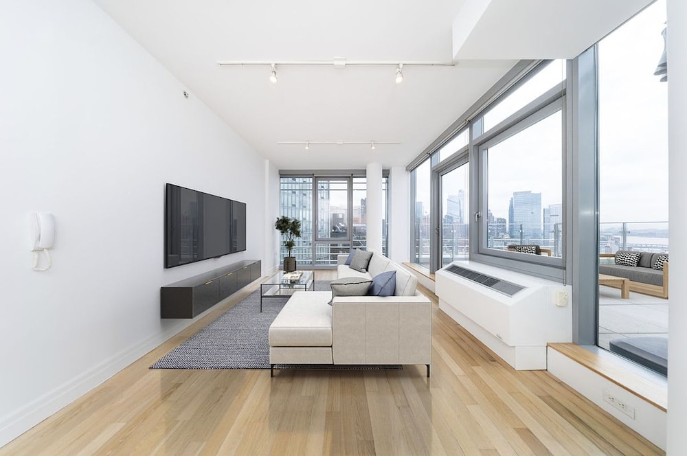 Forte Select XXV by Rove Apt w Private Terrace