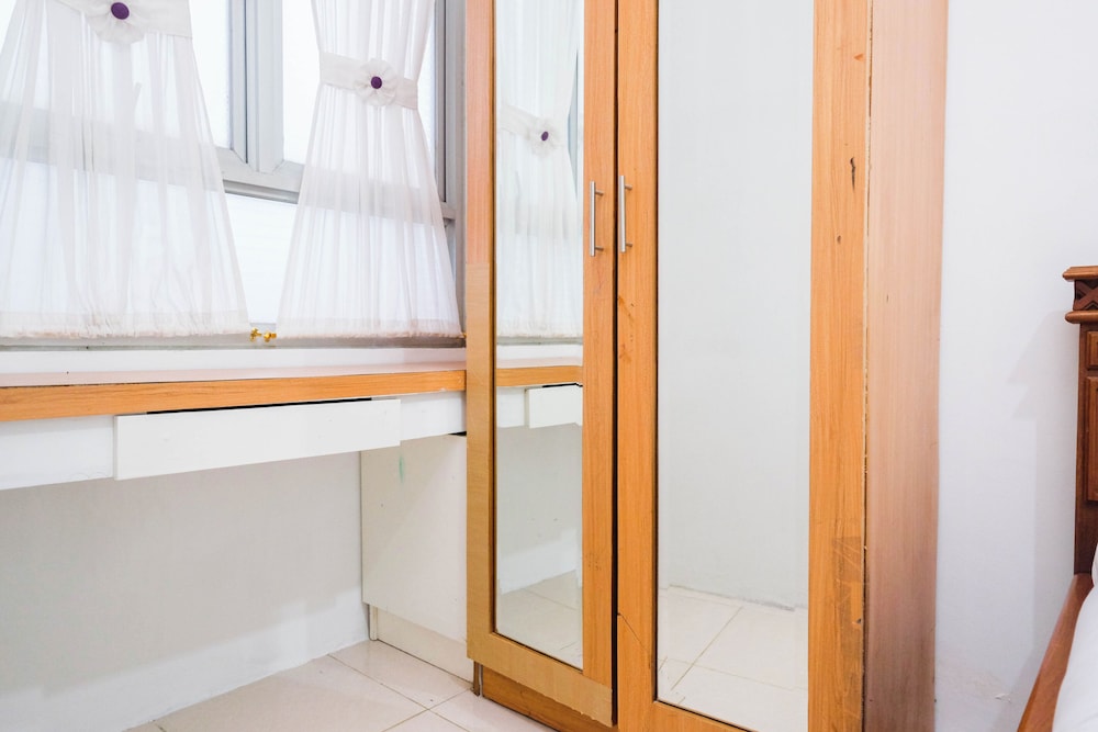 Simply Studio Room At Titanium Square Apartment