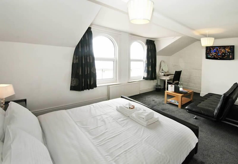Acacia Boutique Hotel