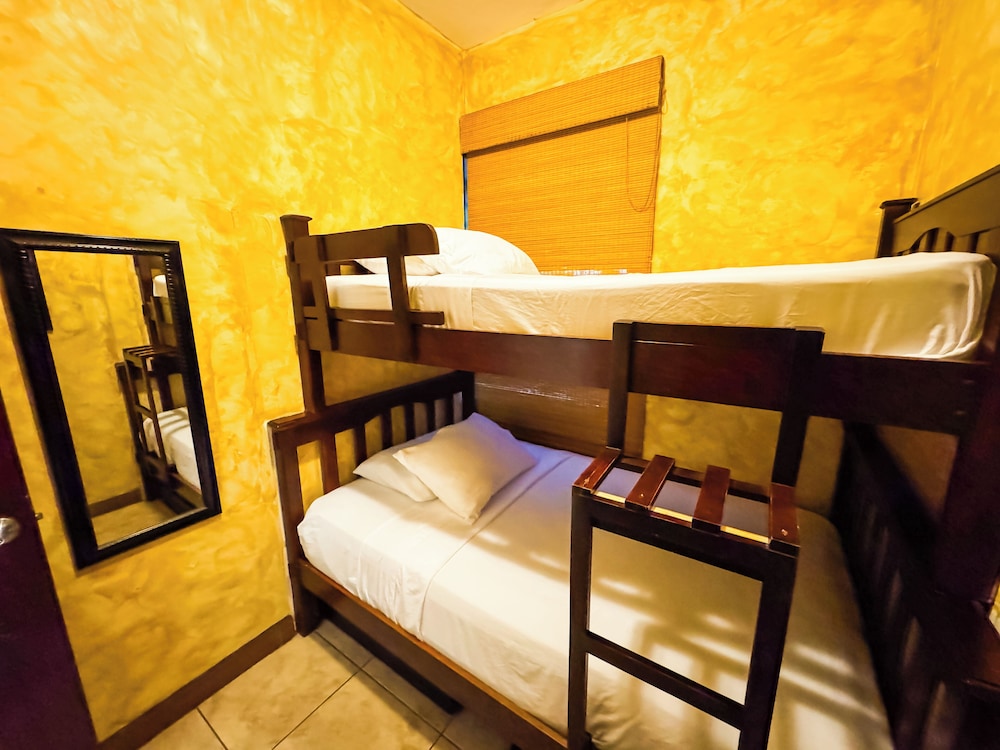 Villas Le Suisse Monterrico