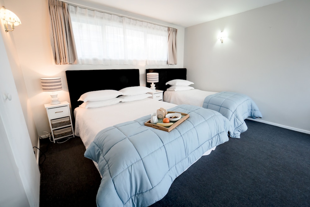 Coachman Motel