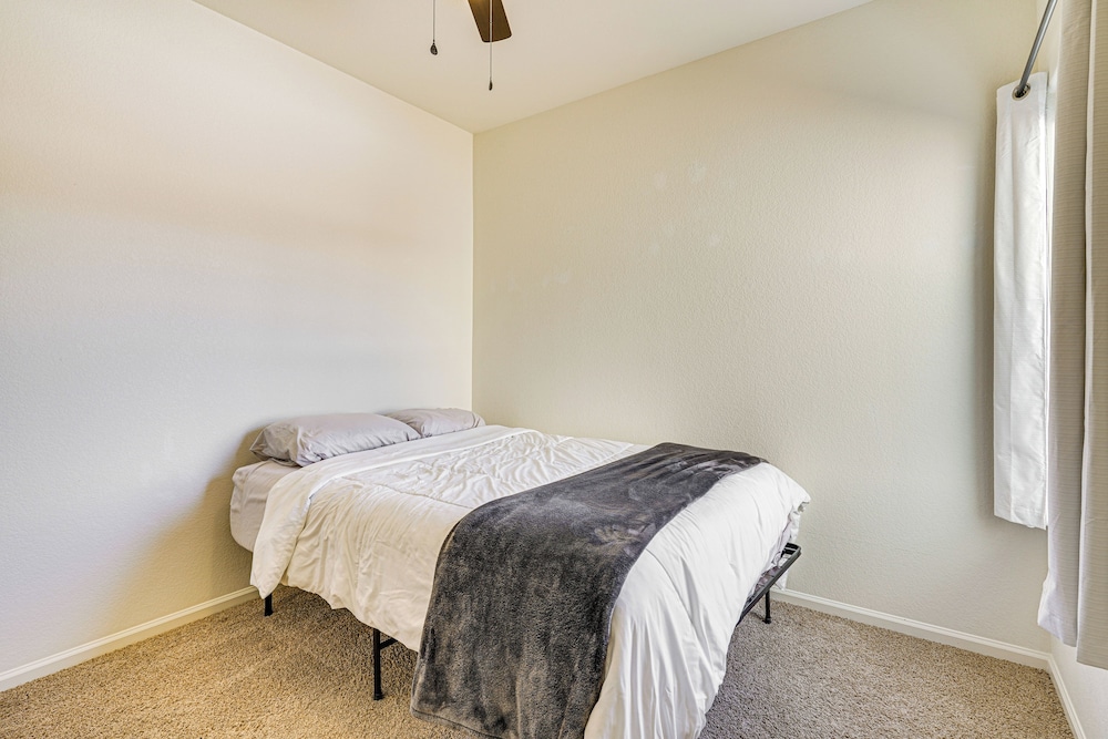 Hike, Sightsee & Explore: Home in Colorado Springs