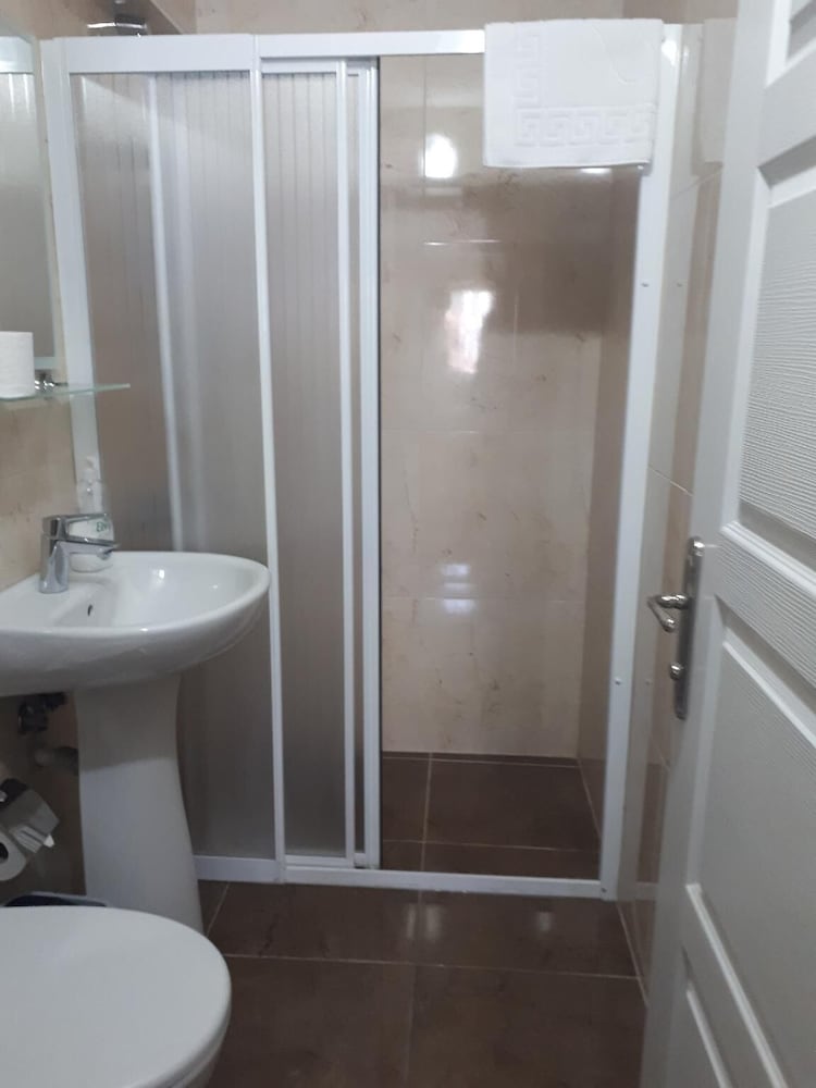 Cihangir Palace - Image 38