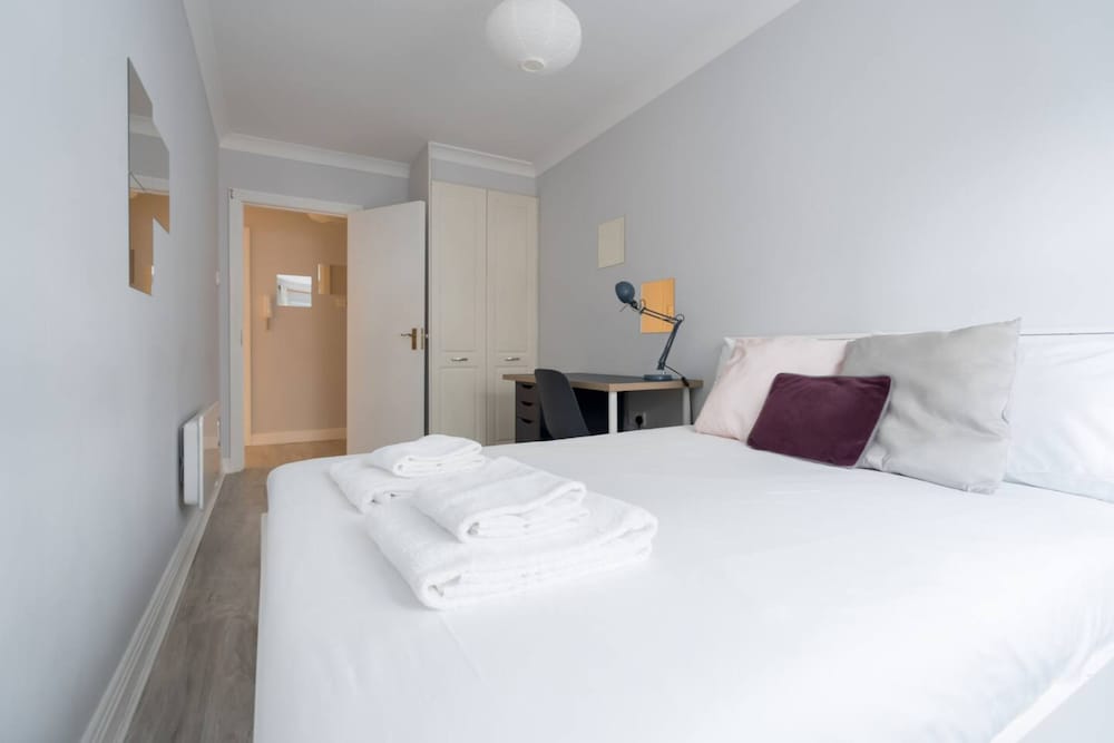 Stylish 2 Bedroom Flat in Dublin