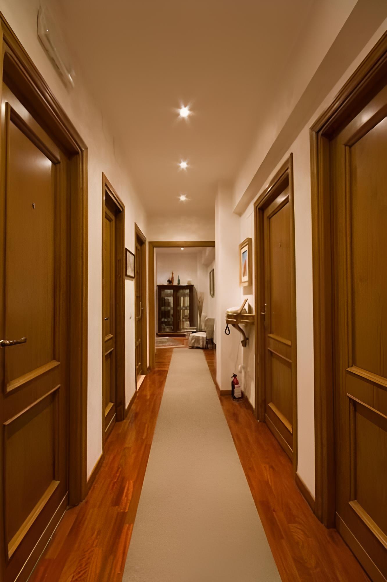 B&B Davila 25