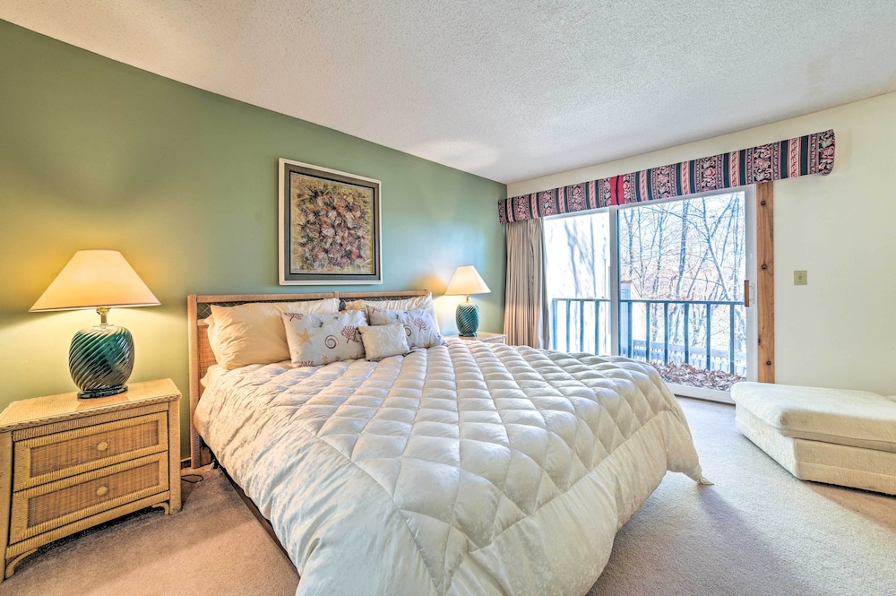Bellaire Resort Condo: Ski, Tube, Explore! view 3