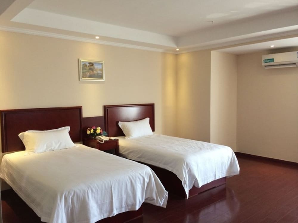 GreenTree Inn Suqian Siyang Development Zone East Beijing Road Hotel