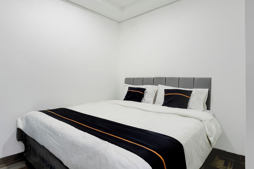 Capital O 94914 Kemayoran Guest House