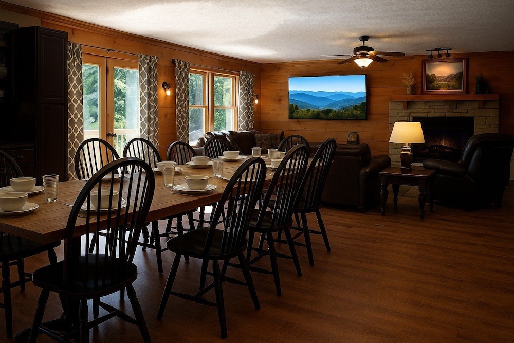 Alpine Air 3 Bedroom Cabin
