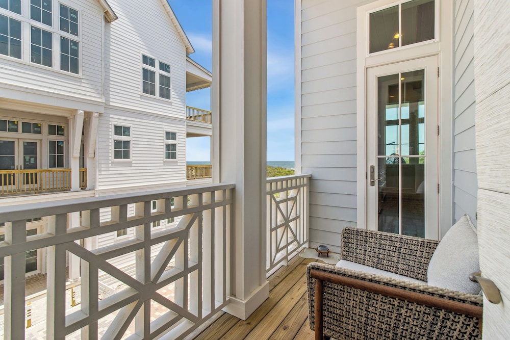 Sage and Sea 112 CRE