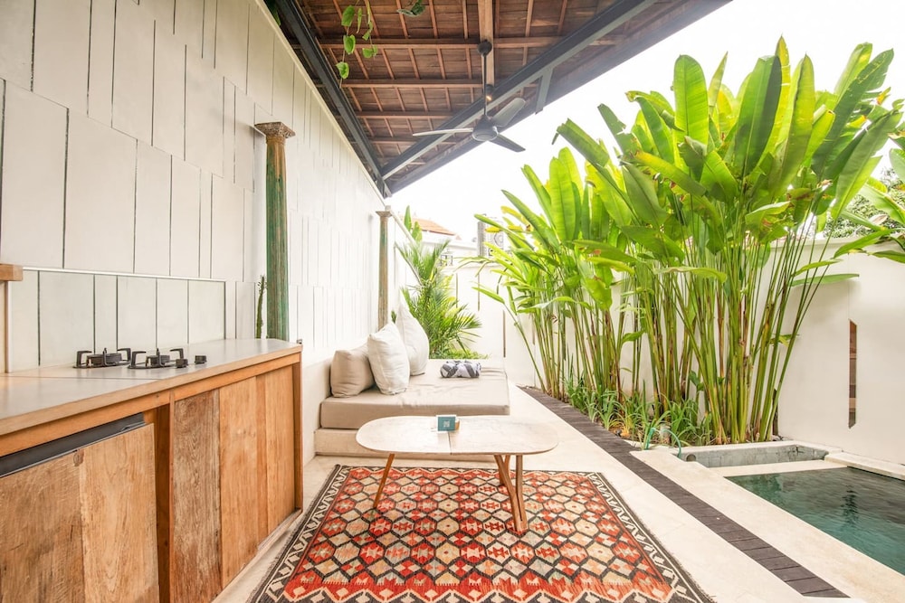 BA Villa 4 1BR Lush 1-br Villa With Pool 4 Mins to Echo Beach