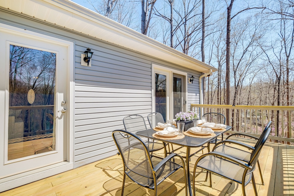 Fish, Boat & Hike: Lakefront Home w/ Game Room!