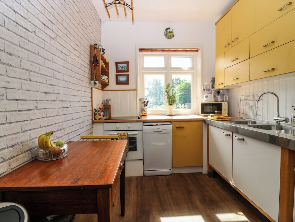 Charlies Cottage