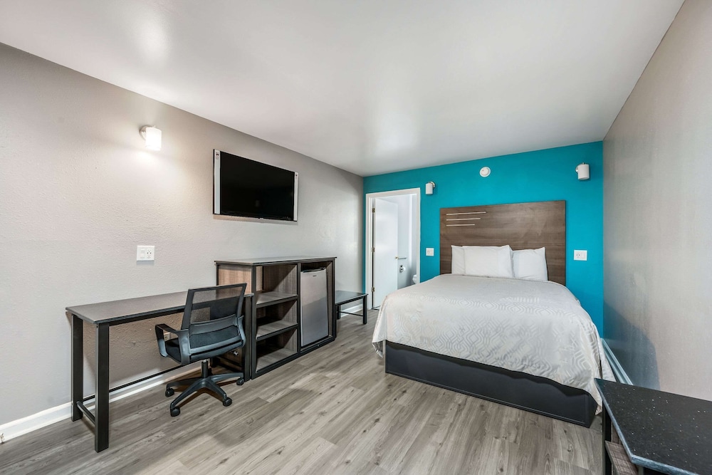 Econo Lodge Russellville