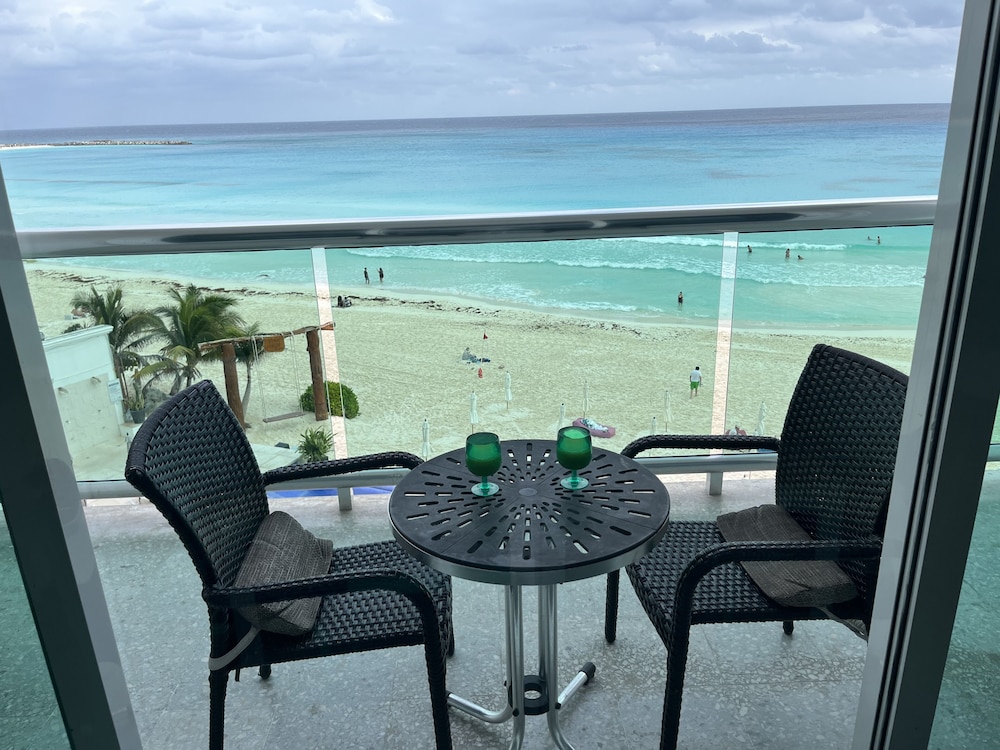 Ocean Dream 1 Bedroom Condo