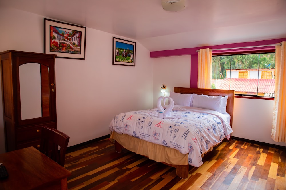 Intitambo Three Star Hotel With Panoramic View of the Mountains view 4