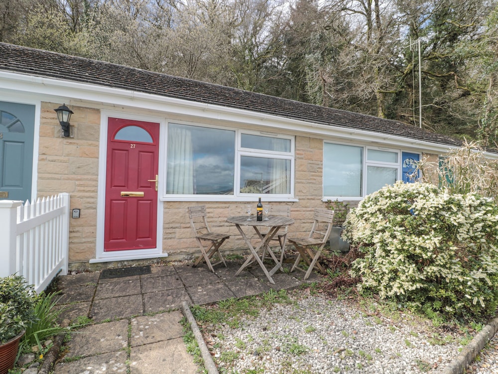 27 Fernhill Heights