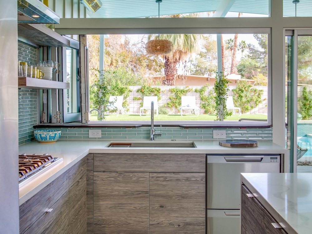 Palm Springs Vacations - West Elm House 2017: The Alexander - Property Image 39