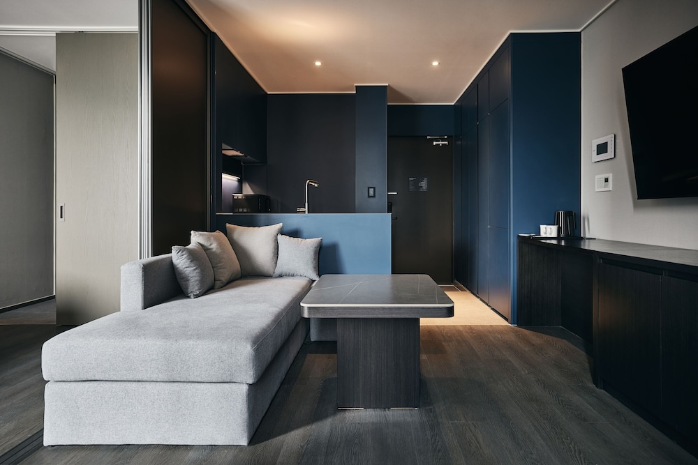 HOMES Stay MyeongDong 80
