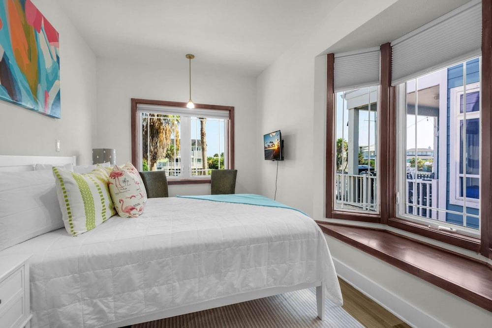 The Gulfview Grandeur