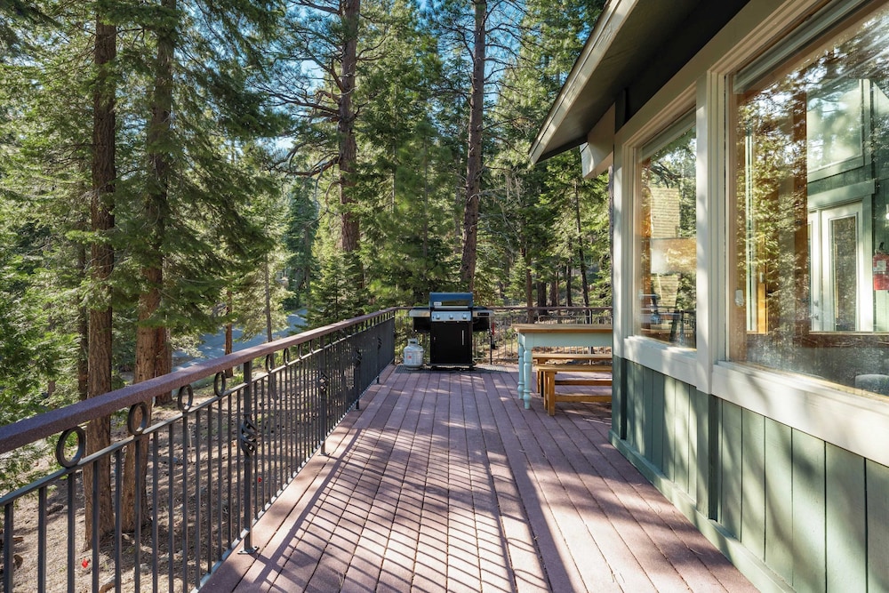 Year-round Tahoe Escape With Hot Tub & Outdoor Dining Timberline Haven by Avantstay