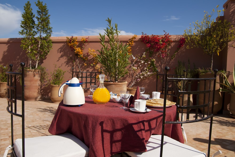 Hotel Riad Dar Foundouk & Spa - Image 1