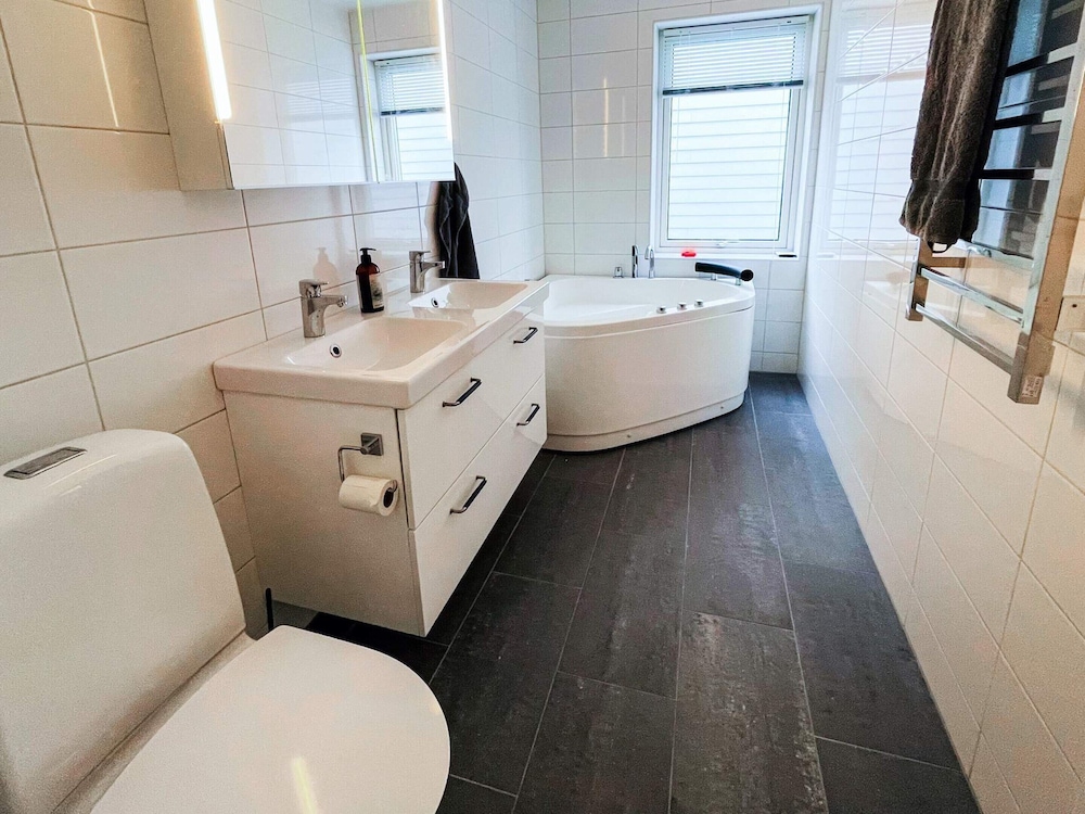 5 Star Holiday Home in Bleket