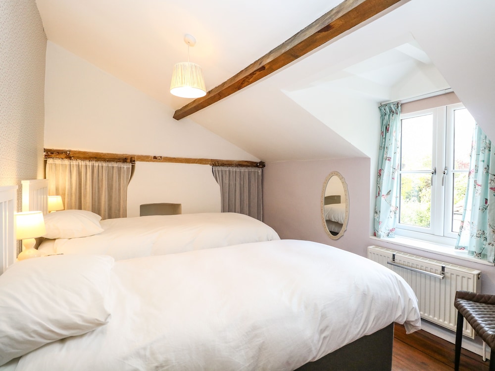 1 Chelsea Cottage