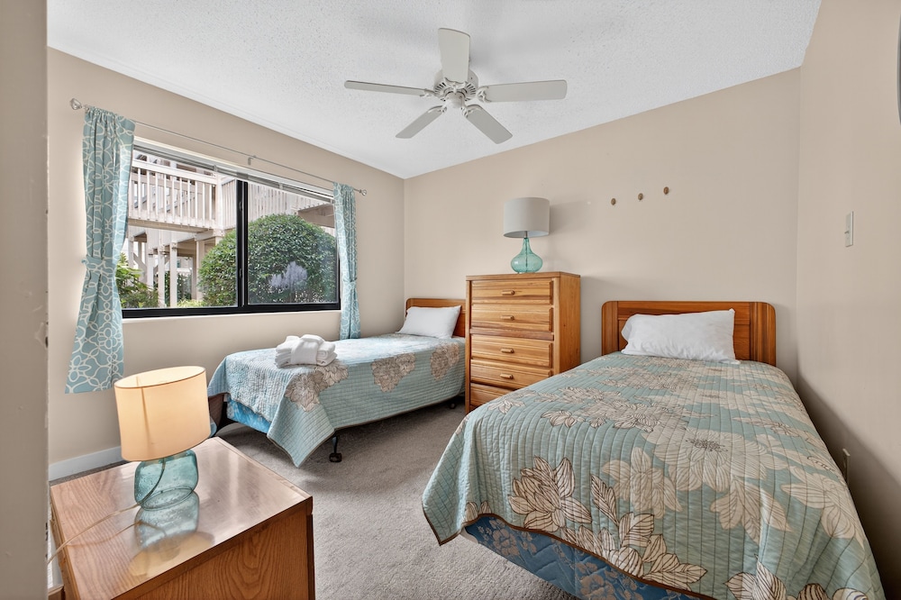 Ocean Bridge 1a2 2 Bedroom Condo