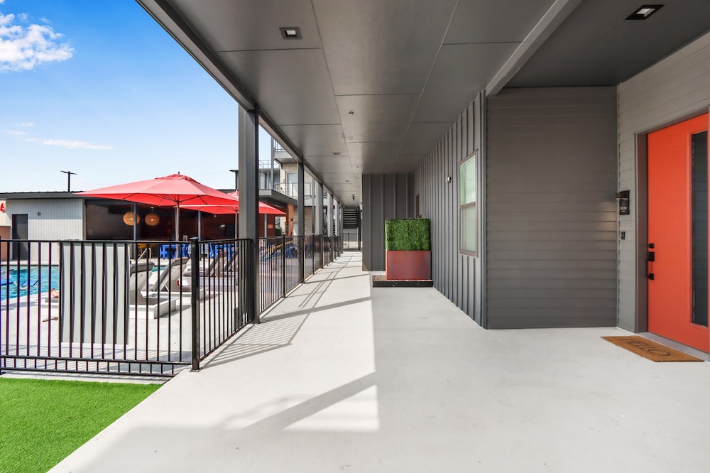 Luxury Resort-style Living Centrally Located