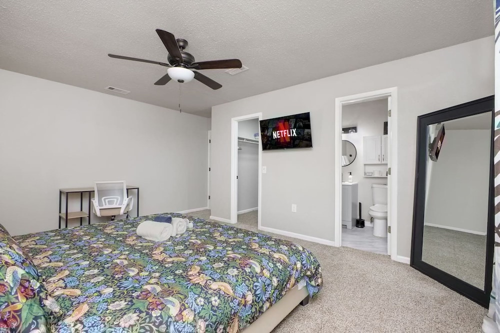 Cozy 3BR Home Family-friendly Near Attractions