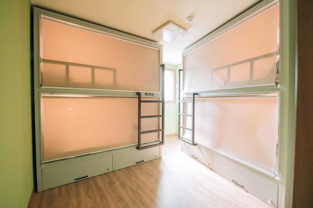 Midtown Hostel
