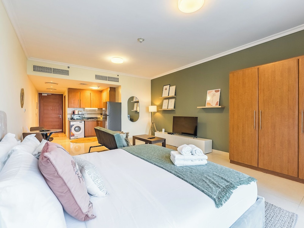 Stylish Studio Escape in the Heart of JLT