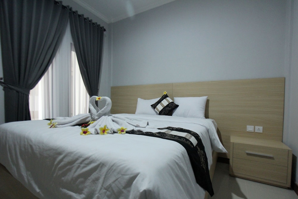 Tom Guest House