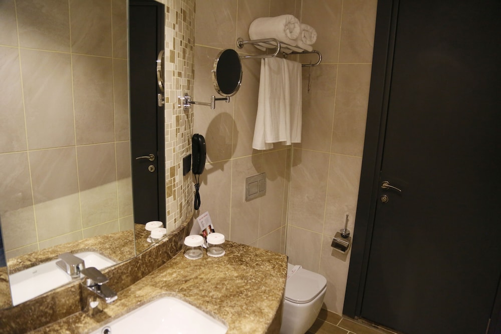 Ramada by Wyndham Mersin - Image 62