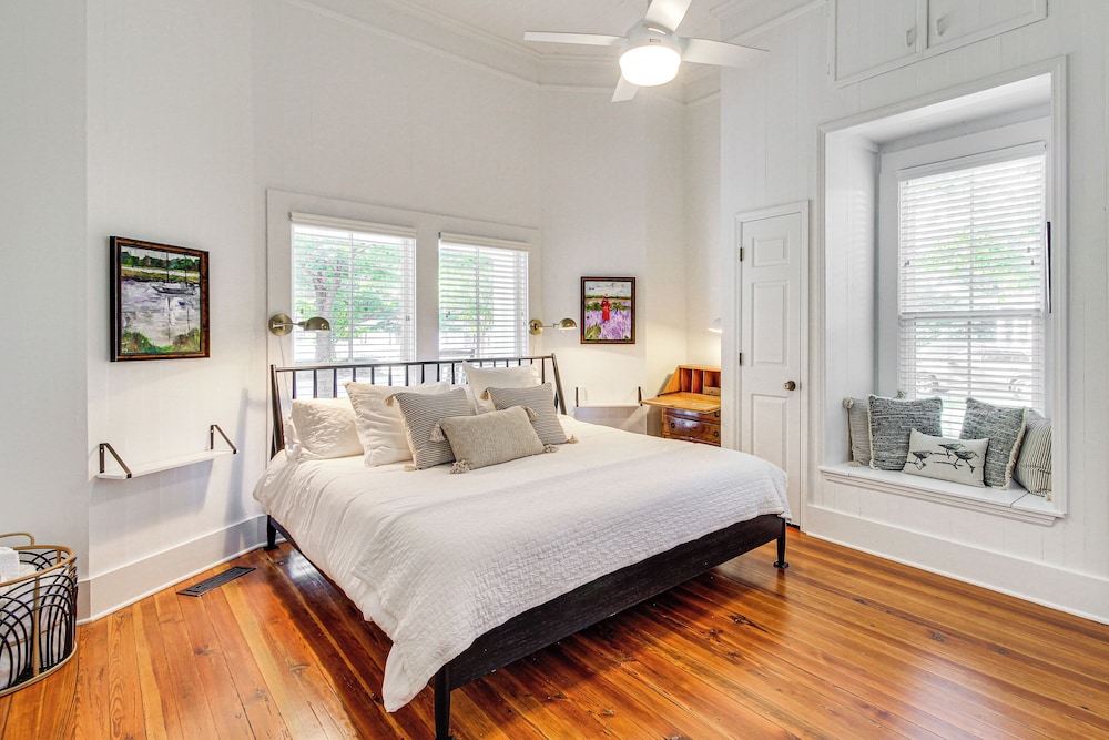 Charming Georgia Cottage ~ 19 Mi to Statesboro! view 2