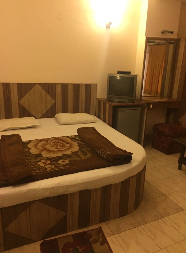 ADB Rooms Hotel India International Dx