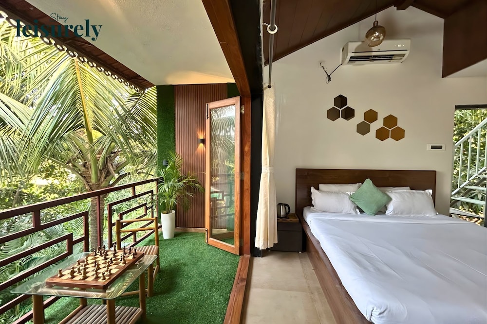 Stay Leisurely Blue Leaf 3BHK Alibaug