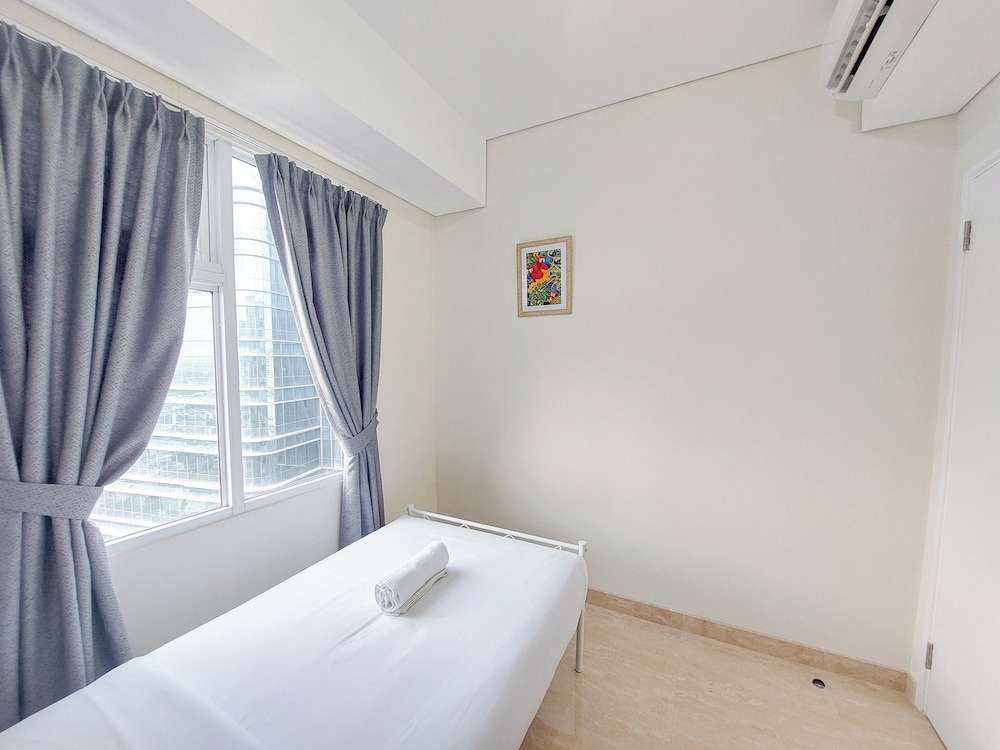 Serene And Comfort Living 3Br At Podomoro City Deli Medan Apartment