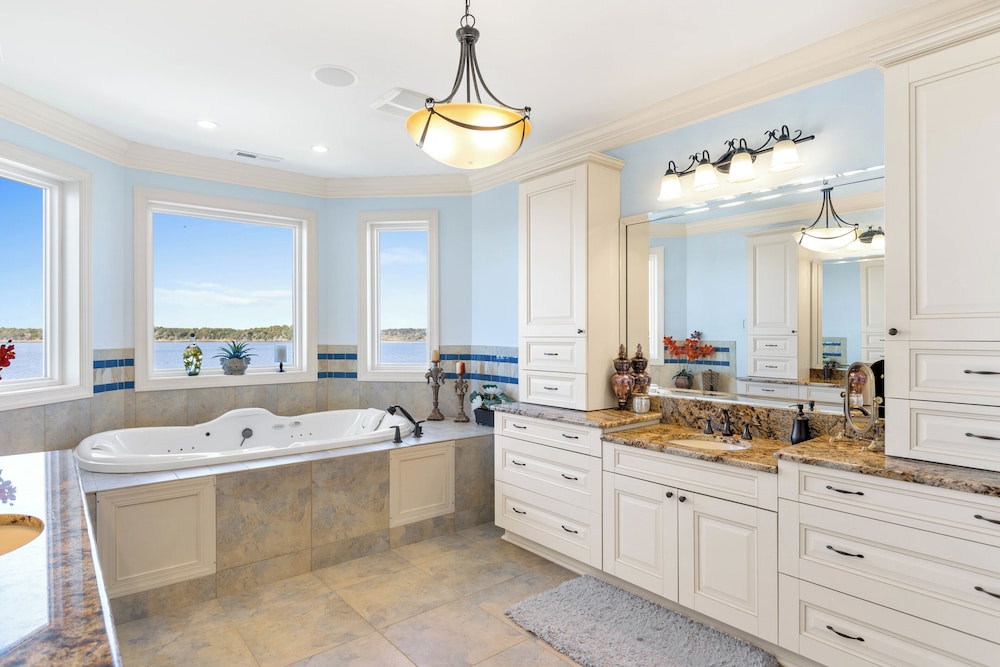 Permuda Private Island by Topsail Realty